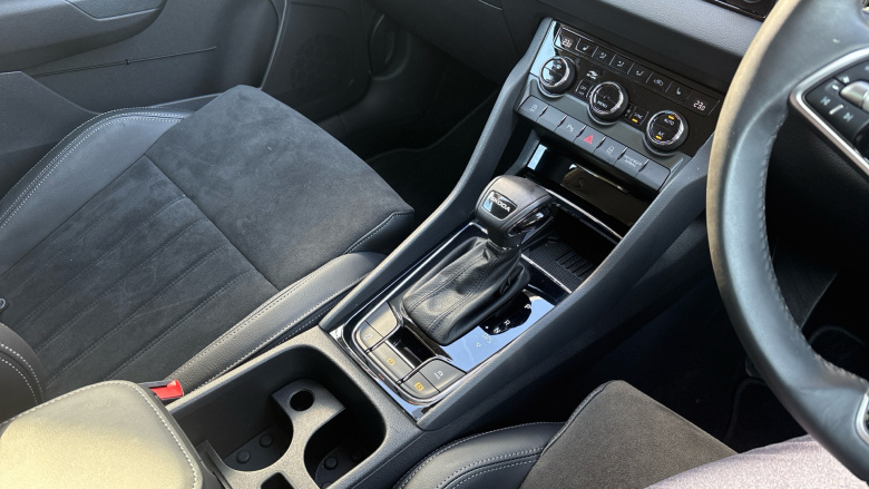 Skoda Karoq 1.5 TSI SE L 5dr DSG Petrol Estate